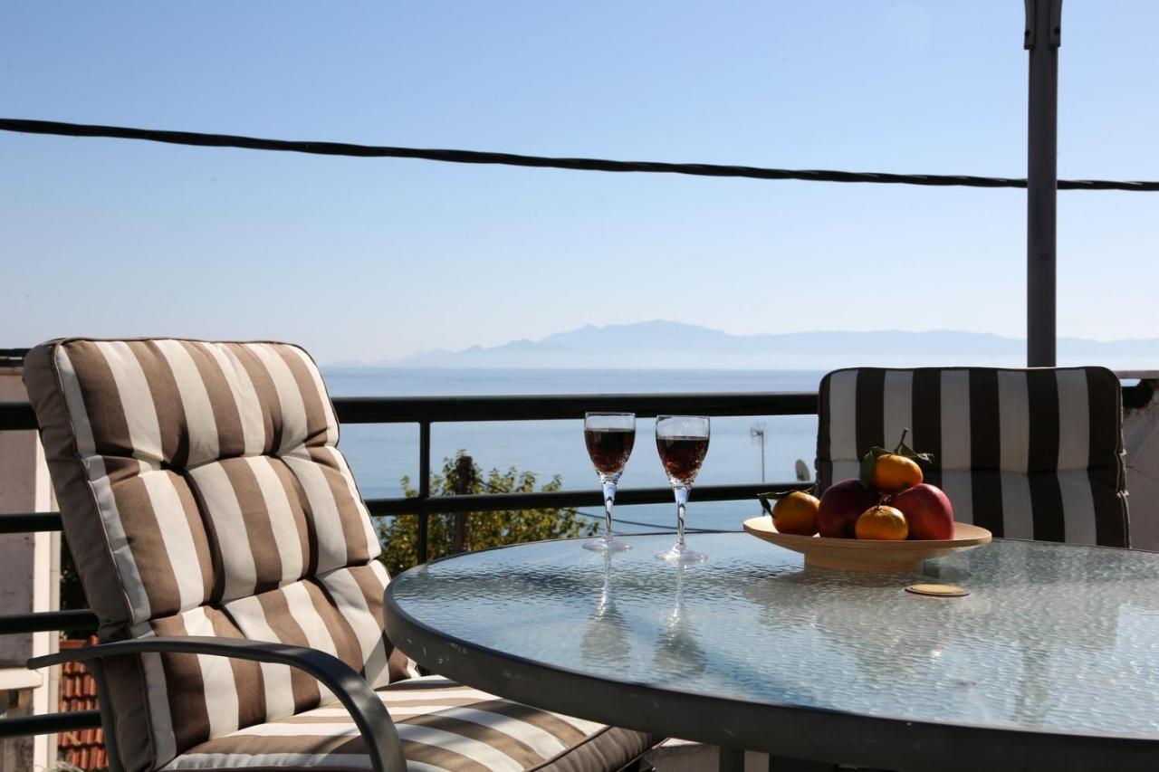 Sofias Ferienhaus Kavala Exterior photo